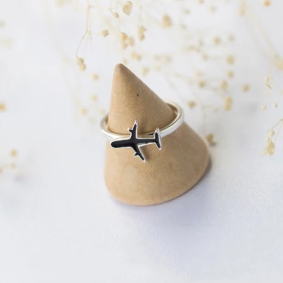 ✈️ Sterling Silver Airplane Adjustable Ring ✈️ - Picture 1 of 5